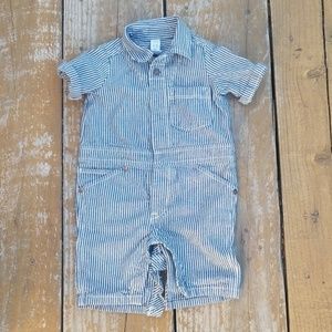 EUC Baby Gap Romper, 3 - 6 months